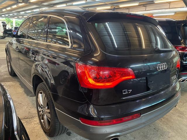 AUDI奧迪 Q7  第4張相片
