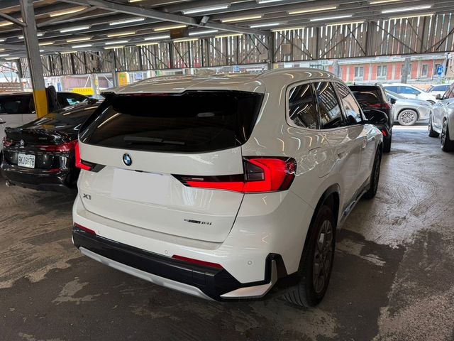 BMW寶馬 X1  第3張相片