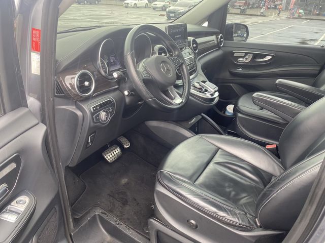 M-BENZ賓士 V250 D  第5張相片