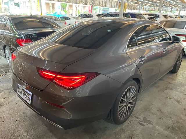 M-BENZ賓士 CLA200  第4張相片