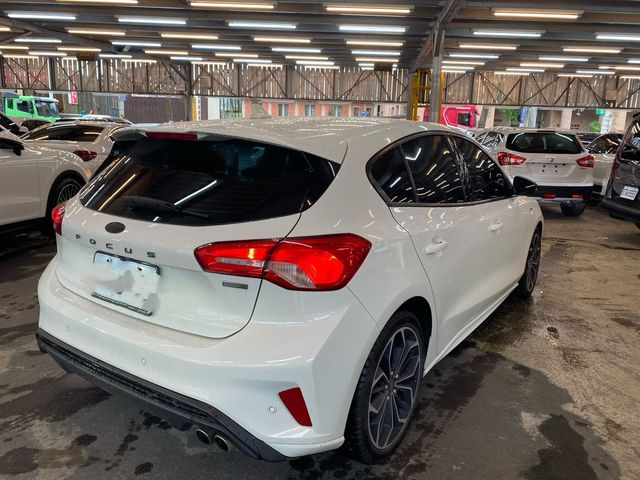 FORD福特 FOCUS ST  第3張相片