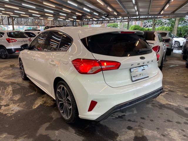 FORD福特 FOCUS ST  第4張相片