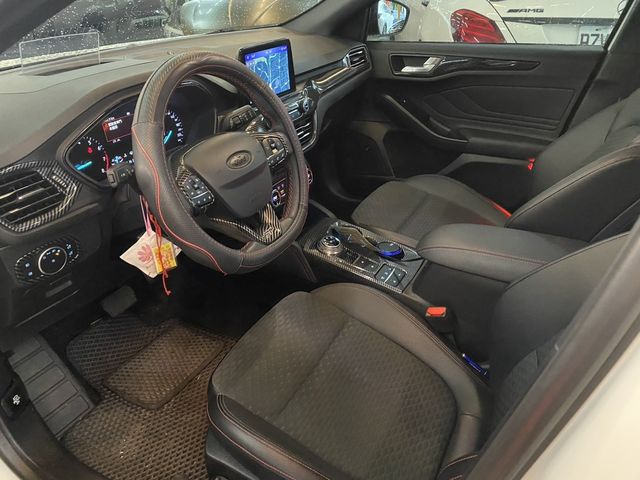 FORD福特 FOCUS ST  第5張相片