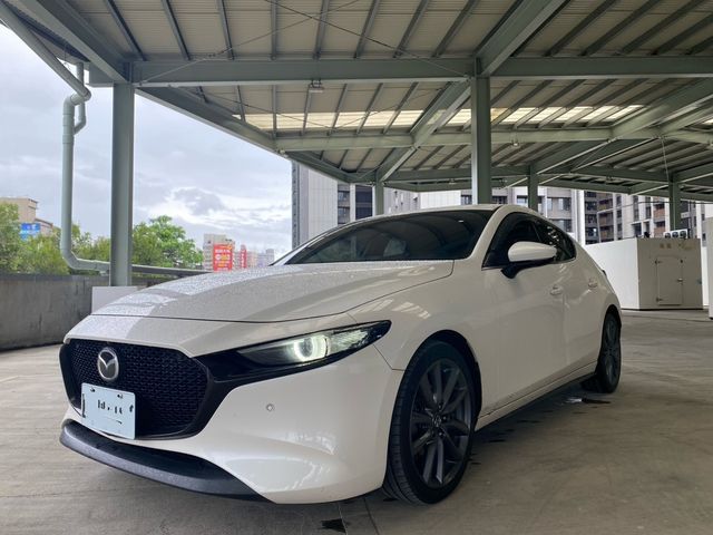 MAZDA馬自達 MAZDA 3  第1張相片