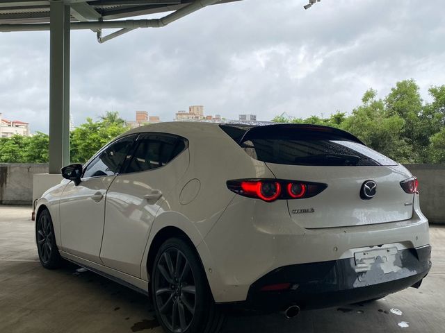 MAZDA馬自達 MAZDA 3  第3張相片