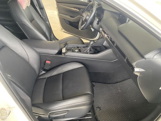 MAZDA馬自達 MAZDA 3  第8張相片