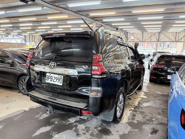 TOYOTA豐田 LAND CRUISER PARDO  第4張相片