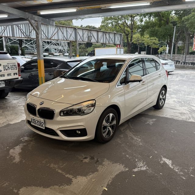 BMW寶馬 218I  第1張相片