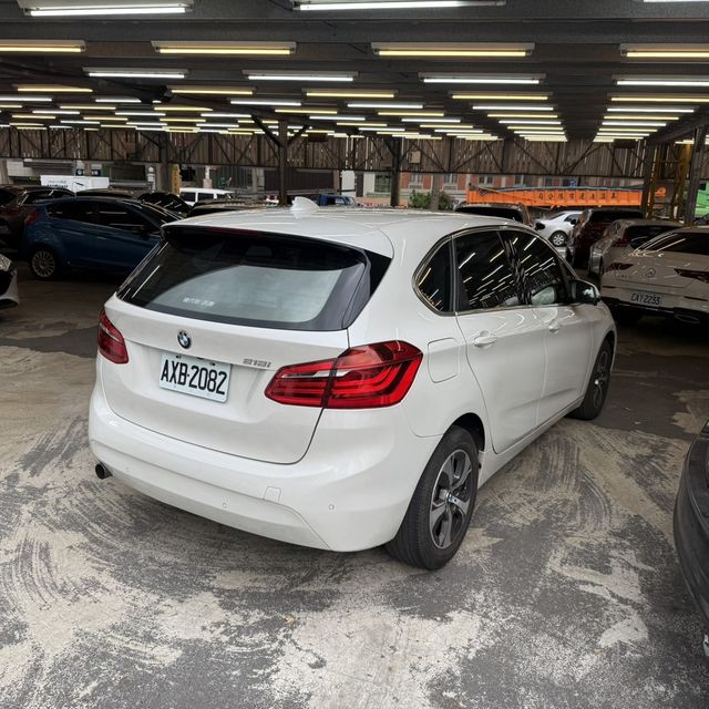 BMW寶馬 218I  第4張相片