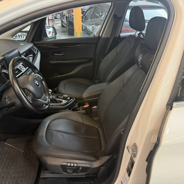 BMW寶馬 218I  第5張相片