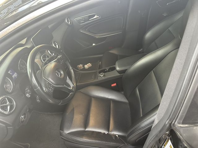 M-BENZ賓士 CLA250  第5張相片