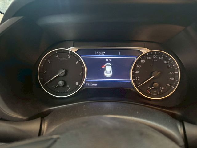 NISSAN日產 SENTRA  第7張相片