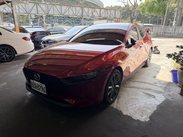 MAZDA馬自達 MAZDA 3  第1張相片