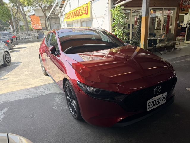 MAZDA馬自達 MAZDA 3  第2張相片