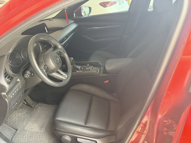 MAZDA馬自達 MAZDA 3  第5張相片