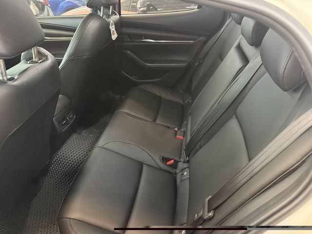 MAZDA馬自達 MAZDA 3  第6張相片