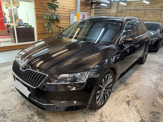 SKODA司科達 SUPERB COMBI  第1張相片