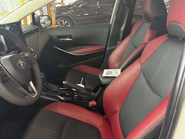 TOYOTA豐田 ALTIS  第6張相片