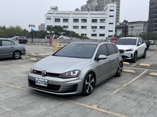 VOLKSWAGEN福斯 GOLF GTI  第1張相片