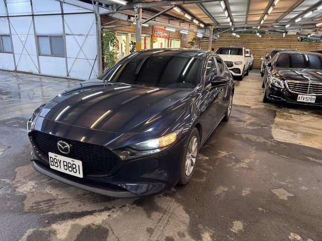 MAZDA馬自達 MAZDA 3  第1張相片