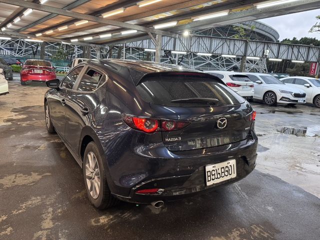 MAZDA馬自達 MAZDA 3  第4張相片