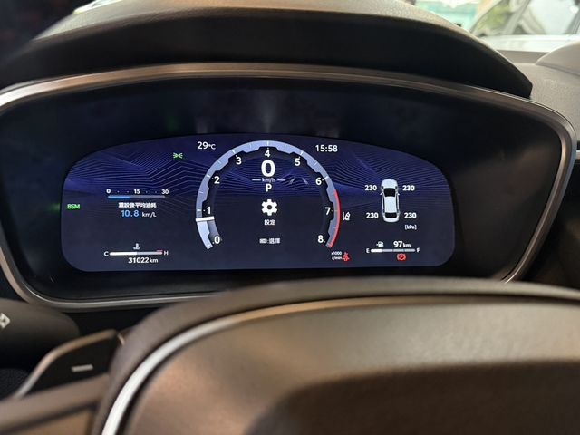 TOYOTA豐田 ALTIS  第7張相片