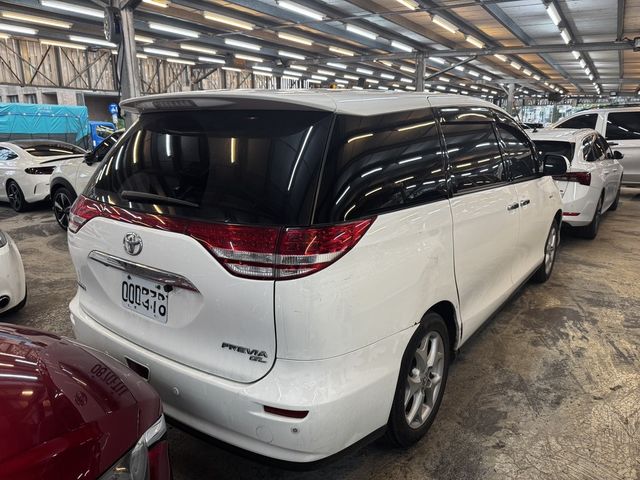 TOYOTA豐田 PREVIA  第4張相片