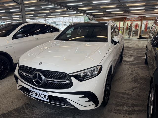 M-BENZ賓士 GLC300  第1張相片