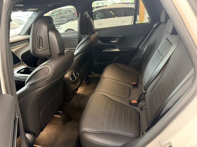 M-BENZ賓士 GLC300  第6張相片