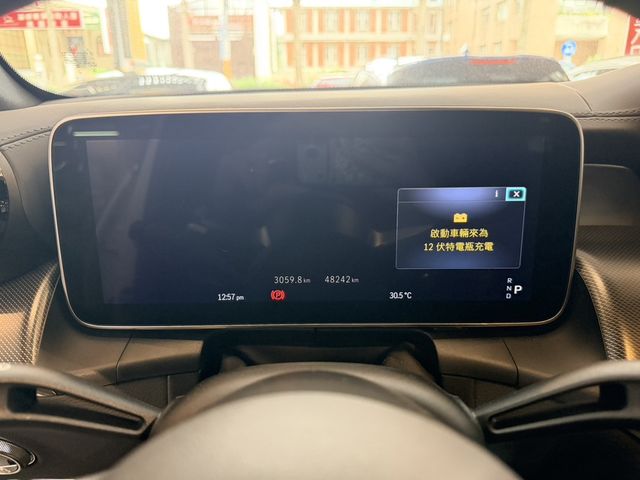 M-BENZ賓士 GLC300  第7張相片