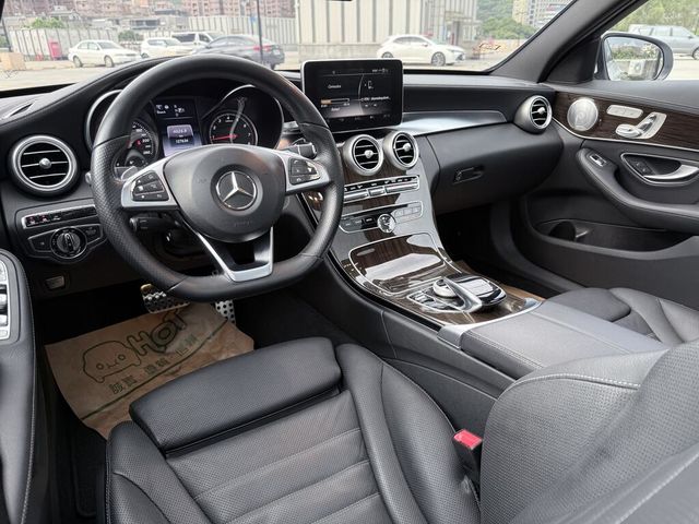 M-BENZ賓士 C300  第5張相片