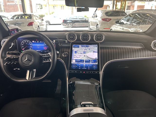 M-BENZ賓士 GLC200  第6張相片