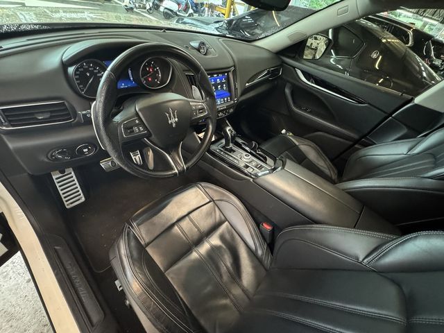 MASERATI瑪莎拉蒂 LEVANTE GRANSPORT  第5張相片