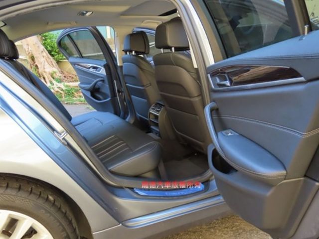 BMW寶馬 530I  第8張相片