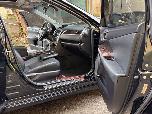 TOYOTA豐田 CAMRY  第9張相片