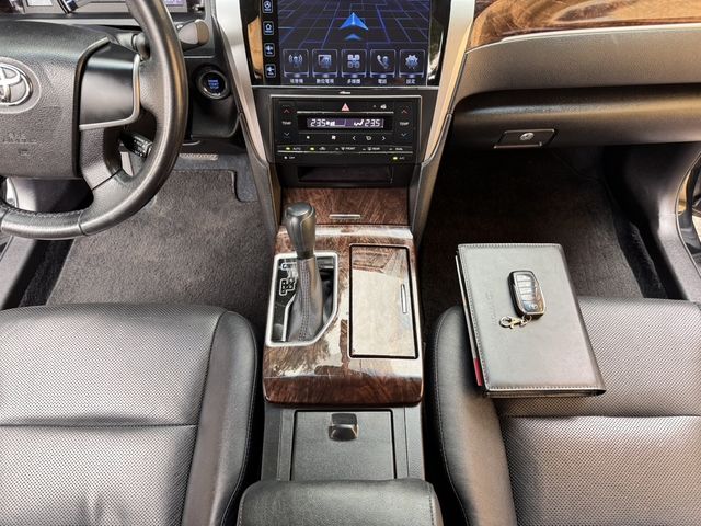TOYOTA豐田 CAMRY  第18張相片