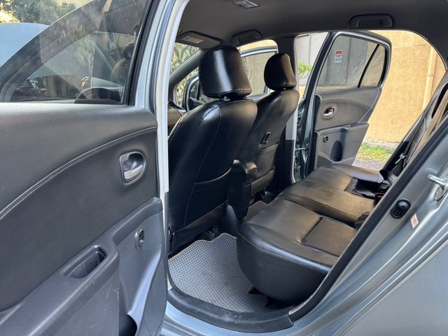 TOYOTA豐田 YARIS  第6張相片