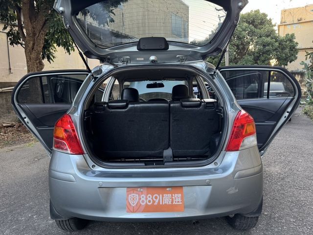 TOYOTA豐田 YARIS  第7張相片