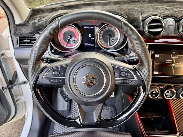SUZUKI鈴木 SWIFT  第31張相片