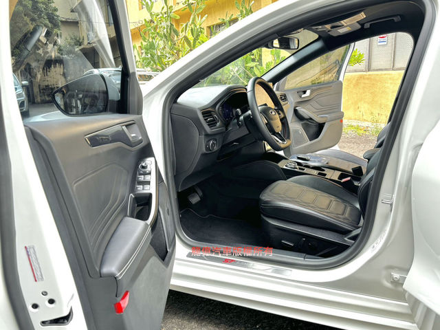 FORD福特 FOCUS  第5張相片