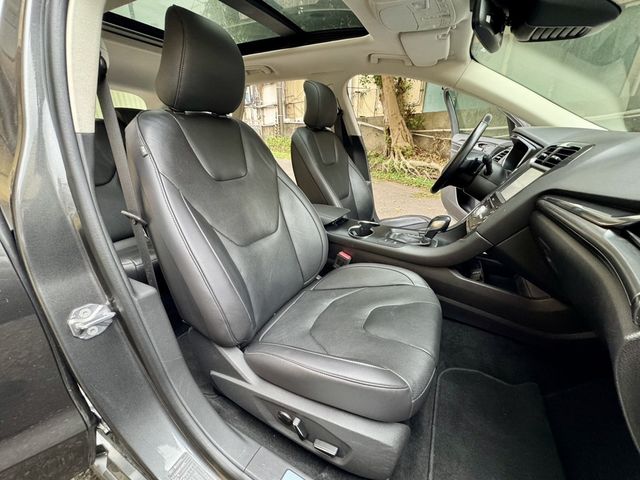 FORD福特 MONDEO  第11張相片