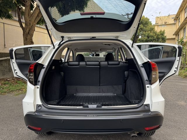 HONDA本田 HR-V  第7張相片