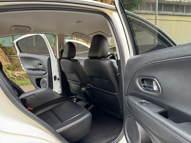 HONDA本田 HR-V  第8張相片