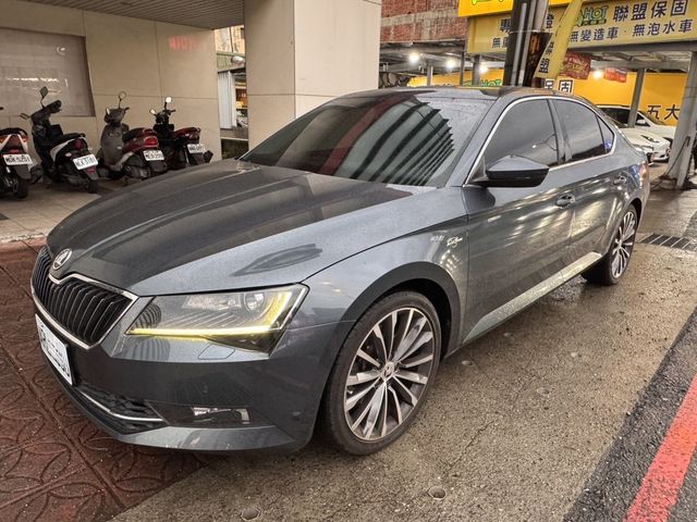 SKODA司科達 SUPERB  第1張相片