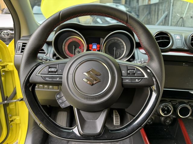 SUZUKI鈴木 SWIFT  第4張相片
