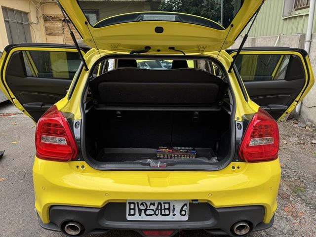SUZUKI鈴木 SWIFT  第7張相片