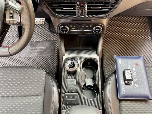 FORD福特 FOCUS  第18張相片