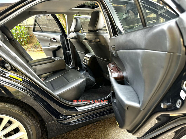 TOYOTA豐田 CAMRY HYBRID  第7張相片
