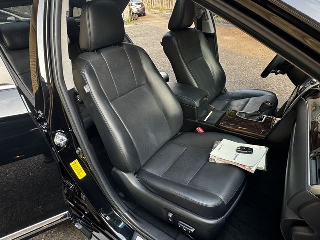 TOYOTA豐田 CAMRY HYBRID  第12張相片