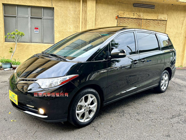 TOYOTA豐田 PREVIA  第1張相片